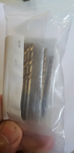 A0e51fc305ada4f08985aafec1cbd70f6T.jpg